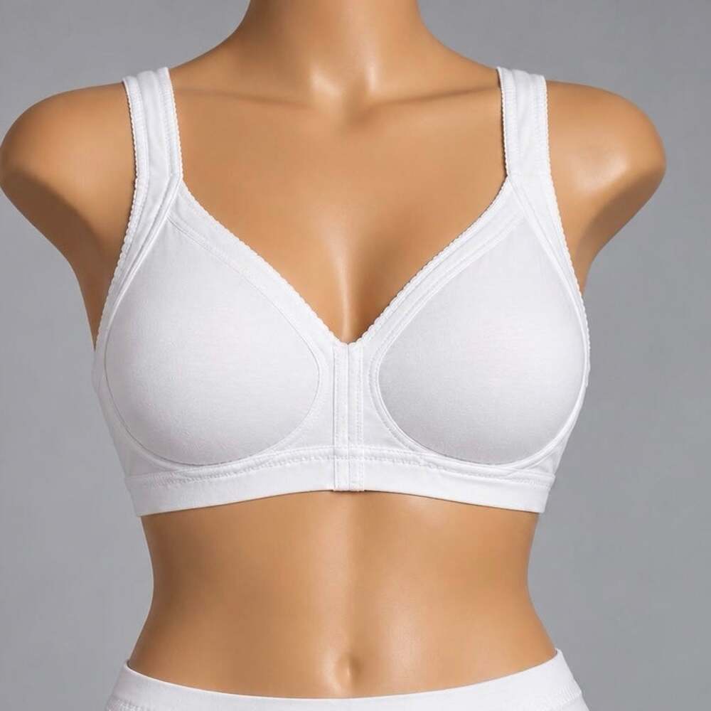 46C-DD Leading Lady style 110 white Bra front Hooks 92% Cotton 8% Spandex 17253